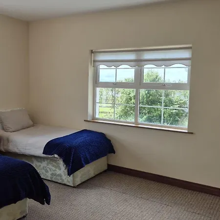 Вилла Azure Carrigaholt